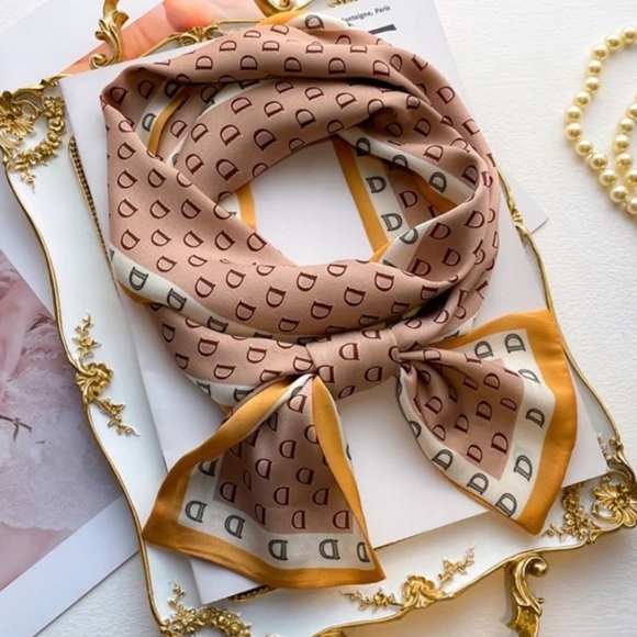 Sweet Pastoral Accessories - Sweet Pastoral (NEW) Round Letter‎ Flower Polyester Printing Silk Scarf